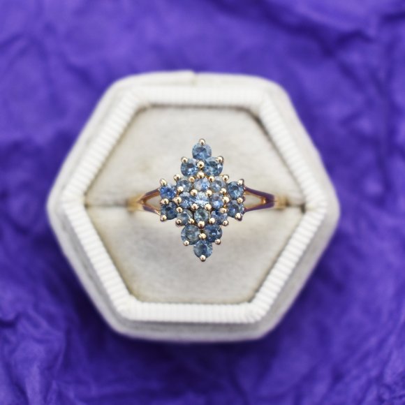 Sky blue gemstone ring size 10 US, spinel engagement ring 10K gold - Picture 4 of 9